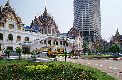 Bangkok - Tempel Wat Yannawa an der New Charoen Krung Road